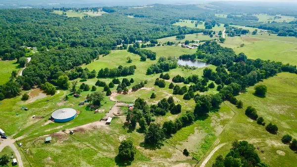 Sunshine Acres Ranch, Romance, AR