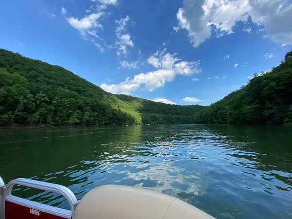 Sutton Lake Marina