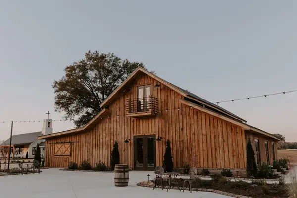 The Barns at Gunn Stewart Farm