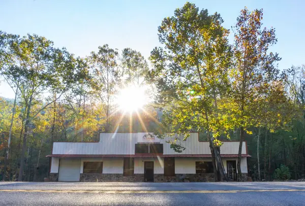 The Narrows Riverside RV Resort