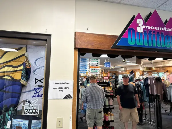 Three Mountain Outfitters