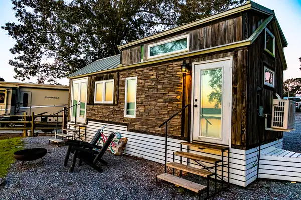 Twin Lakes Camp Resort