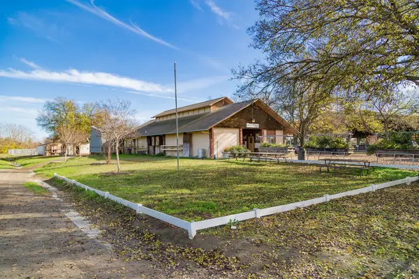 UC Davis Equestrian Center, photo 2