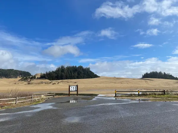 Umpqua Beach OHV Staging Area