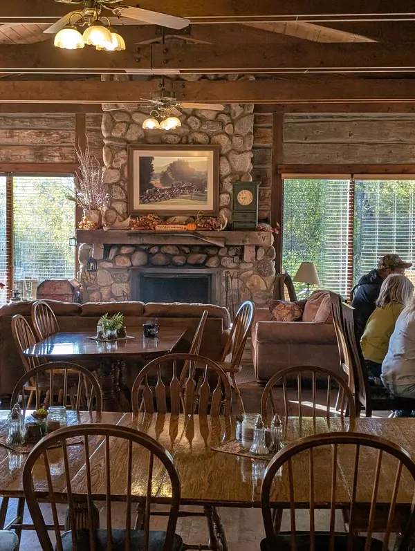 Vee Bar Guest Ranch