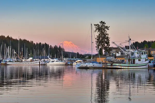 West Shore Marina