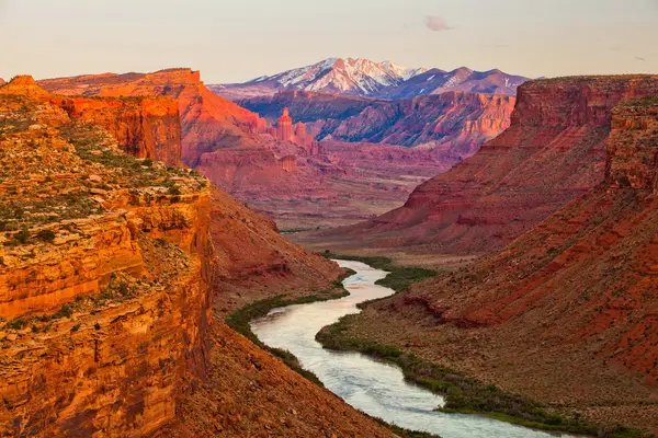 Western River Expeditions, Inc.