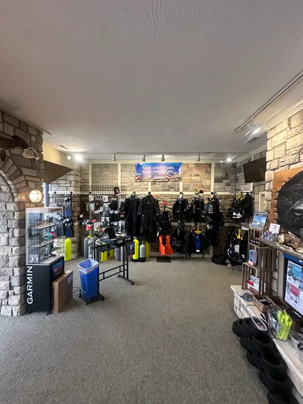 White River Dive Co.