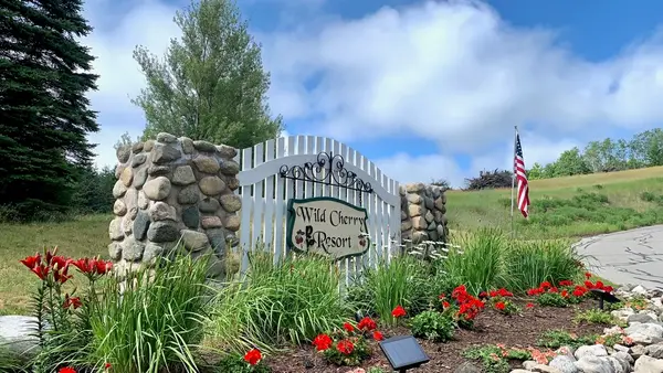 Wild Cherry Resort