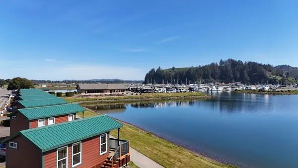 Winchester Bay RV Resort