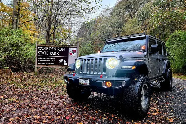 Wolf Den Run State Park