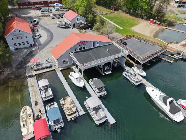 Yankee Marina and Boat Rentals