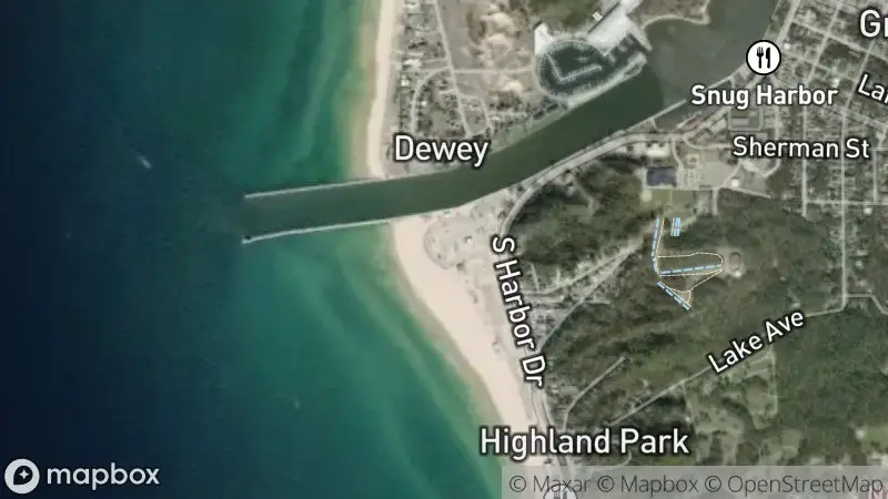 Map of where the Grand Haven Pier & Channel Cams webcam is