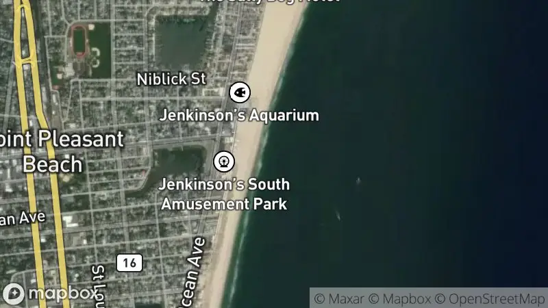 Map of where the Jenkinson's Boardwalk Beach Cam webcam is