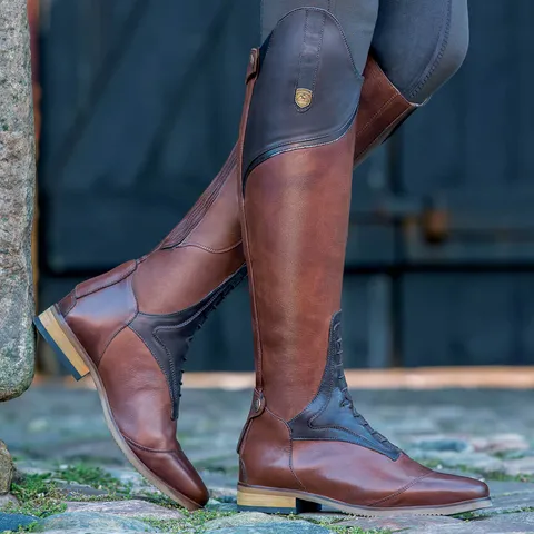 Sovereign Field Boot