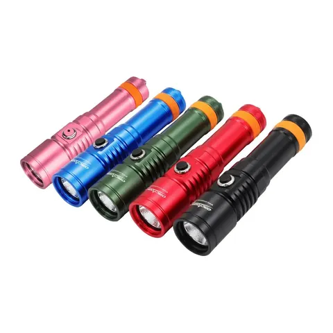D710 3000 Lumens Dive Light