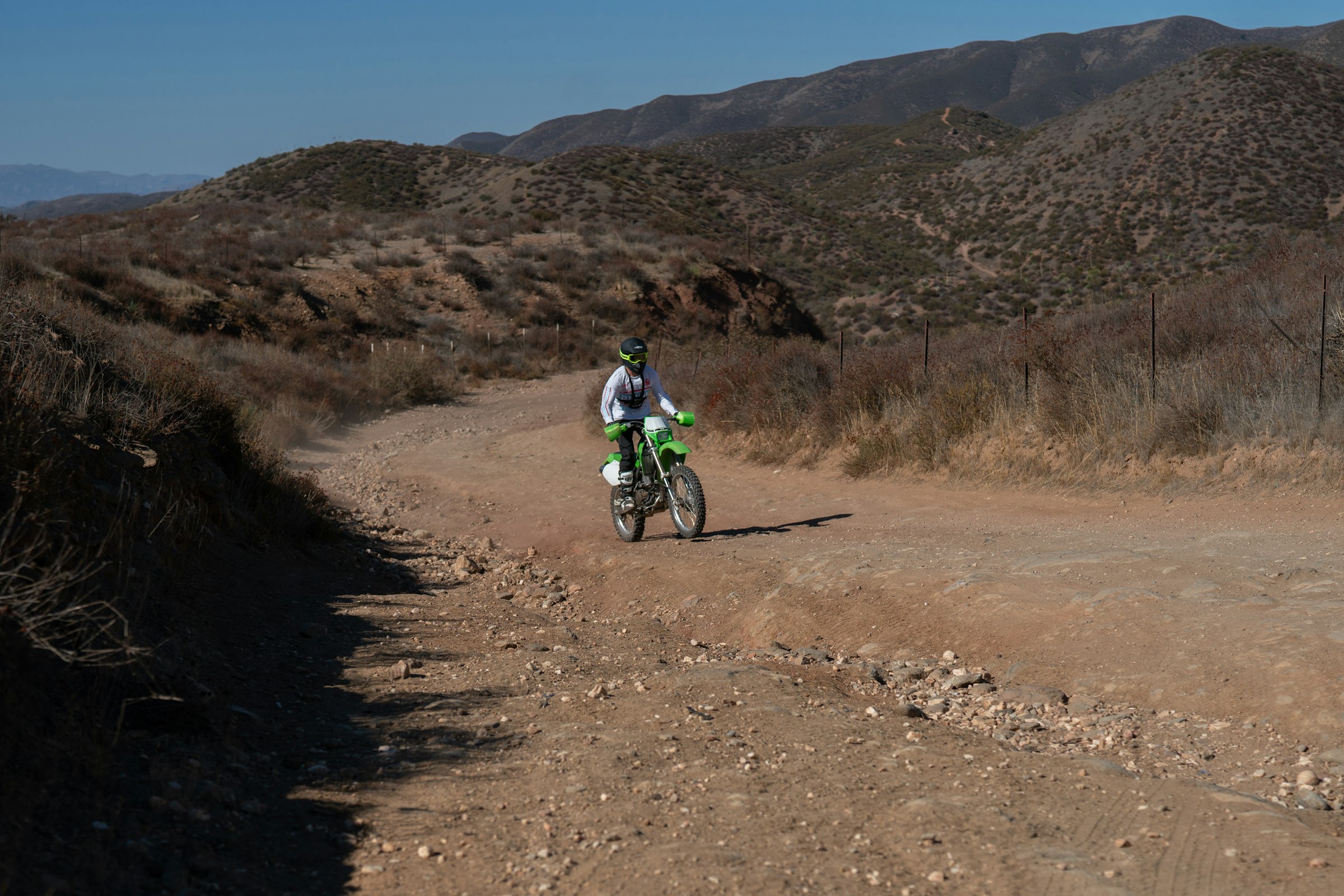 Single-track through the low hills