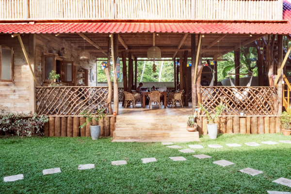 Hippy surf camp & Yoga Shala
