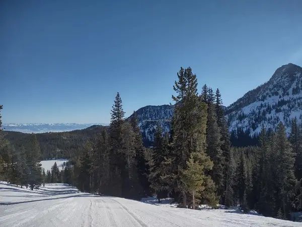 Anthony Lakes Mountain Resort