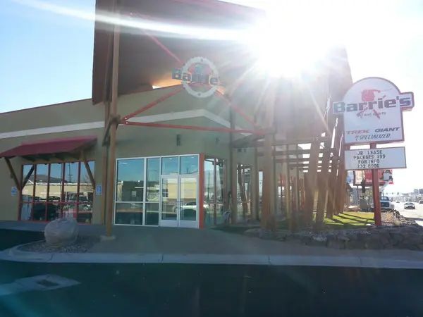 Barrie's Ski and Sports