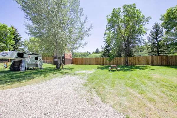 Bozeman Trail RV Park by Starry Night Lodging