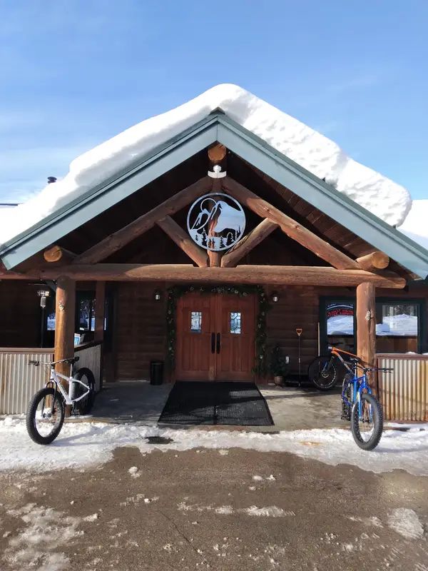 Dog Creek Lodge & Nordic Center