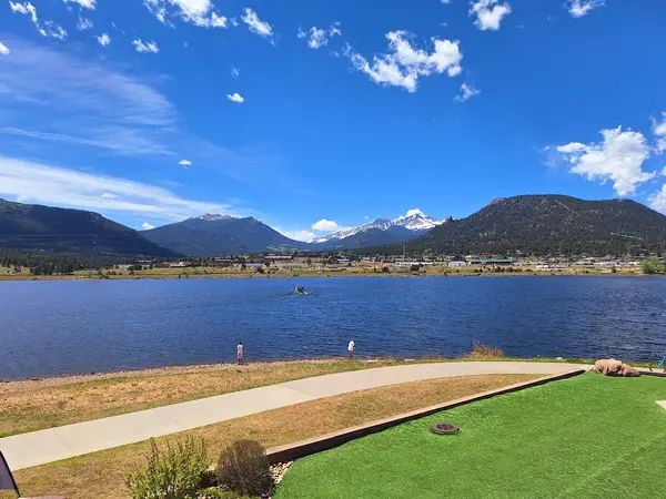 Lake Estes Marina