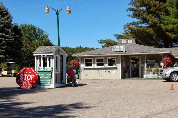Lone Pine Campsite