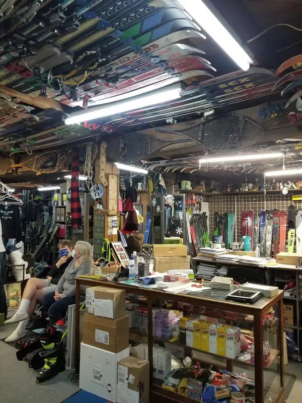 Norm's Ski Shop