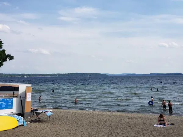 PaddleSurf Champlain