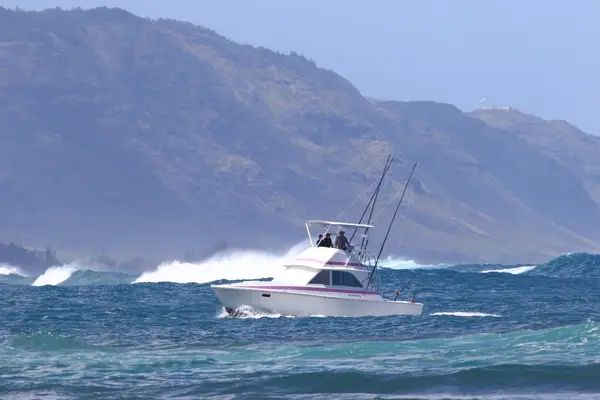 Pearl Fishing Oahu