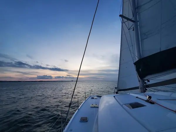 Sail Virginia Yacht Charters