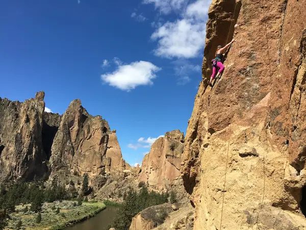 Smith Rock Climbing School
