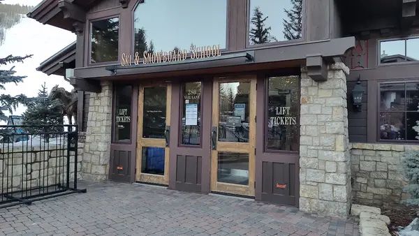 Vail Ski School